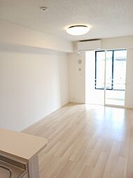 ベルメランジェＡ 102 1階1LDKのリビング/ダイニング