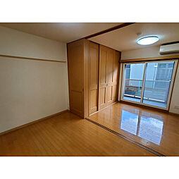 クレスト連坊 231 2階2DKのリビング/ダイニング