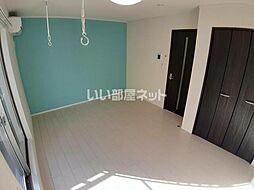 Ｔｏｕｔ　Ｌｅ　Ｍｏｎｄｅ　（トゥールモンド） 206 2階1Kのリビング/ダイニング