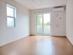 オーシャンヒルズ 103 1階1LDKのリビング/ダイニング