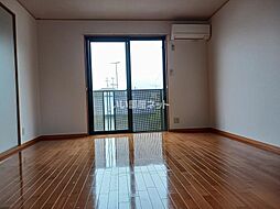 プリムローズ　ＤＥＦ E201 2階2LDKのリビング/ダイニング