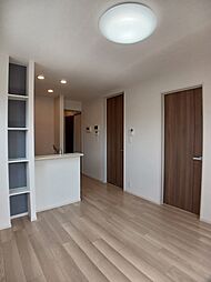 エル・アヴェニール 206 2階2LDKのリビング/ダイニング