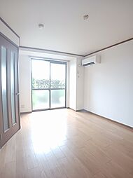 ヴェネット神栄 104 1階2LDKのリビング/ダイニング