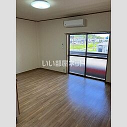 セラヴィ 2WEST 2階2DKのリビング/ダイニング