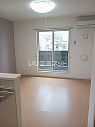ウィステリア 201 2階1LDKのリビング/ダイニング