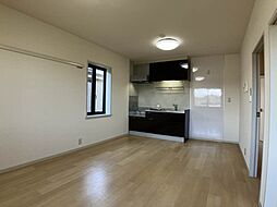 ディアスとなみII Ｂ 227 2階2LDKのリビング/ダイニング