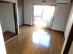 アーバンハイツ　A 203 2階1DKのリビング/ダイニング