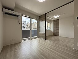 エスタールオーデン 102 1階1LDKのリビング/ダイニング