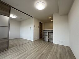 エスタールオーデン 202 2階1LDKのリビング/ダイニング