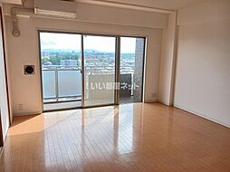 サーパス上水戸中央 8階3LDKのリビング/ダイニング