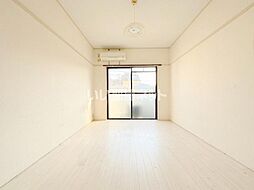 ラ・ヴィJK 202 2階1Kのリビング/ダイニング