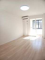 メゾンひかり 102 1階1LDKのリビング/ダイニング