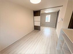 RESUA鍛冶町 201 2階1LDKのリビング/ダイニング