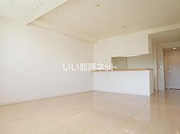 ルネ神戸旧居留地109番館 905 9階2LDKのリビング/ダイニング