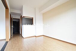 ビータス深川 102 1階1LDKのリビング/ダイニング