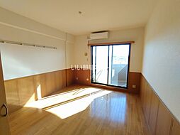 ロワジールKII 506 5階1Kのリビング/ダイニング