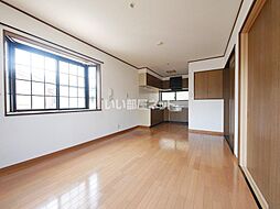 シャローム国立 B 1階3SLDKのリビング/ダイニング