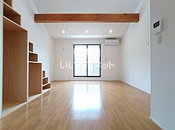 アスール国見 202 2階1Kのリビング/ダイニング