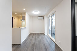 D-Grande常盤町 202 2階1LDKのリビング/ダイニング