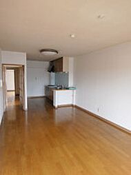 第2山幸マンション 204 1階3LDKのリビング/ダイニング