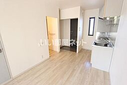 ソレイユトリス 201 2階2DKのリビング/ダイニング