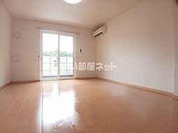 プチ・パステークII 105 1階ワンルームのリビング/ダイニング