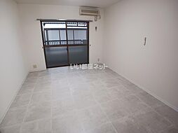 イーストコート・一忠 312 1階1Kのリビング/ダイニング