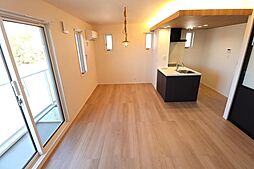 つくばエクスプレス 万博記念公園駅 徒歩25分の賃貸アパート 3階1LDKのリビング/ダイニング