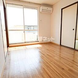 フロール・アン・リル 203 2階3DKのリビング/ダイニング