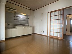 ベルシェ川村 403 4階3DKのリビング/ダイニング