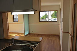 サニーヒルＦＵＫＵＤＡ 102 1階2LDKのリビング/ダイニング