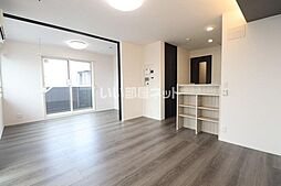 ロンターノ 303 3階1LDKのリビング/ダイニング