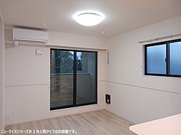 モルト・フェリーチェＢ 203 2階2LDKのリビング/ダイニング