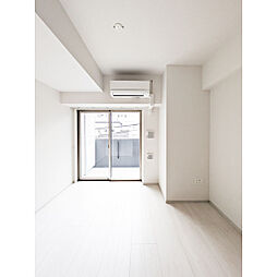 コンフォリア・リヴ関内 0202 2階1Kのリビング/ダイニング