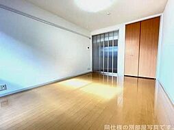 パースニップ・ｆ 103 1階1Kのリビング/ダイニング