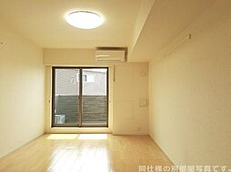 ノーヴァ 201 2階1Kのリビング/ダイニング