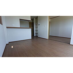 平須スクエア B101 1階1LDKのリビング/ダイニング