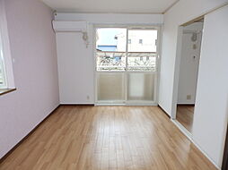 ピースフルいのうえ　B棟 B102 1階2LDKのリビング/ダイニング