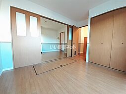 メゾン・シュクル 103 1階2DKのリビング/ダイニング