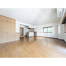 リフィーネめじろ台 106 1階4DKのリビング/ダイニング