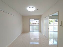 サンエステート　Ｅ 102 1階1LDKのリビング/ダイニング