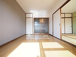 ダイナマイトＤＯＮ2 103 1階2DKのリビング/ダイニング