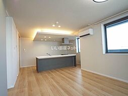 WithPlus天保山公園 205 2階3LDKのリビング/ダイニング