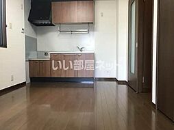 クレール五日市駅前　Ｅ棟 201 2階2DKのリビング/ダイニング