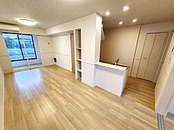 マリーゴールド 104 1階1LDKのリビング/ダイニング