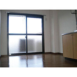 Limpia城南 303 3階2DKのリビング/ダイニング