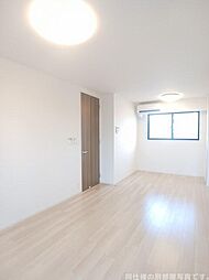 ルナリアI 203 2階2LDKのリビング/ダイニング