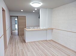 アニマール石坪 102 1階2LDKのリビング/ダイニング