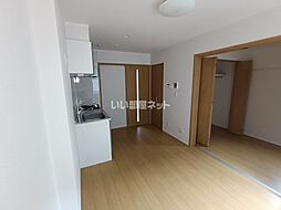 アーバンスタイルII 102 1階1LDKのリビング/ダイニング