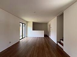 Ｓｕｍａｉ−ｔｏ国立市泉06 0001 1階4LDKのリビング/ダイニング